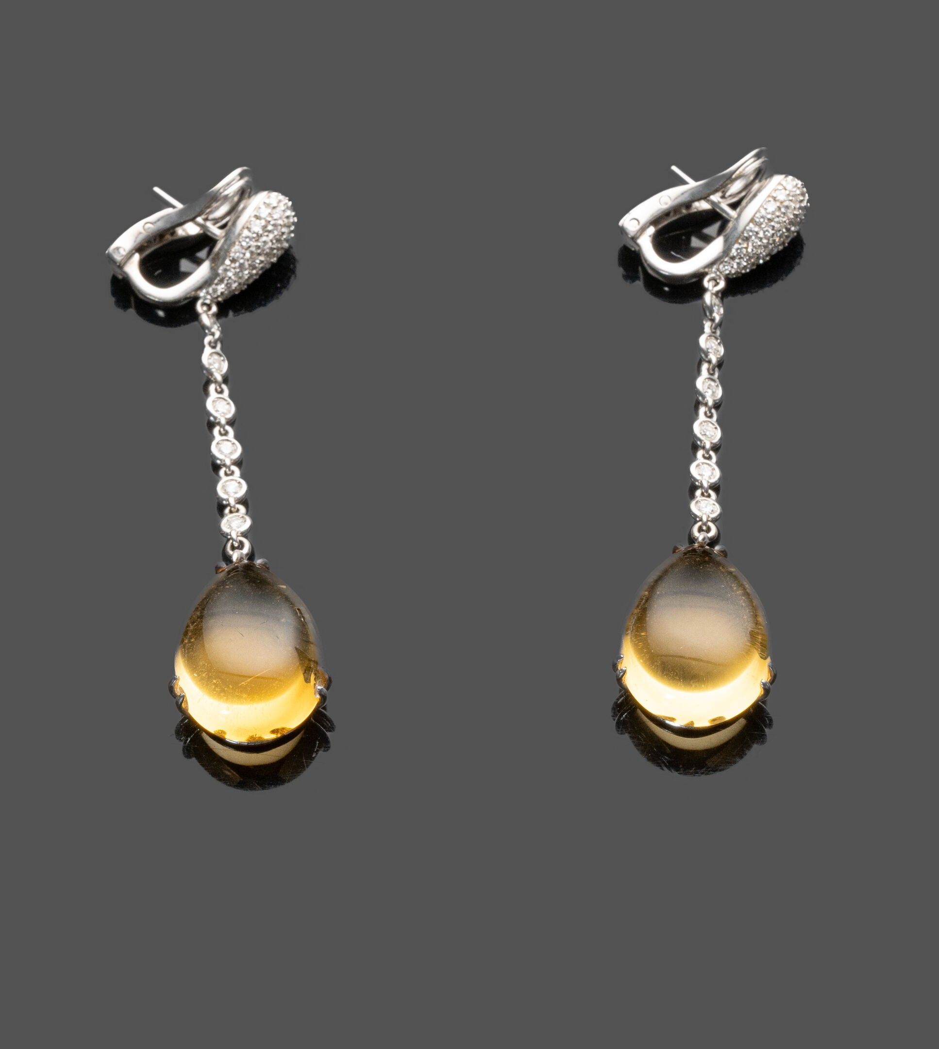 Objets d'art & Curiosités