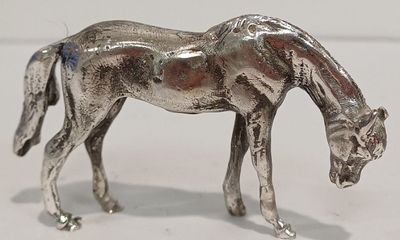 Petit cheval, argent poinçon Minerve, 7 x 4. - Photo 1