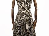 une image d'une robe sur un mannequin