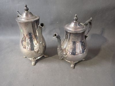 Service à thé et café en métal argenté, comprenant 2 verseuses - Photo 1