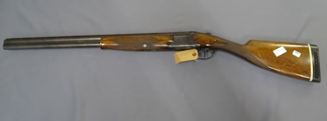 AU494-C23-37683 - CAT C : Fusil superposé BROWING. cal 12. Petite...