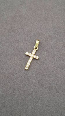 Pendentif en or jaune 750/°° en forme de croix latine ornée … - Photo 1