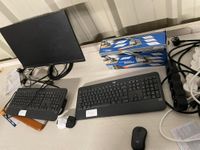 Un lot informatique comprenant : un écran ASUS, deux clavier…