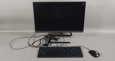 une image représentant un ordinateur de bureau équipé d'un clavier et d'une souris