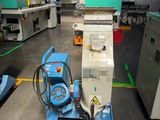 a machine that is sitting in the middle of a room