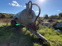 Ancienne tonne à lisier cylindrique galva PICHON TCM8 un ess…