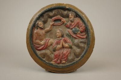 Le Couronnement de la Vierge Bas-relief en tondo, en bois sc…