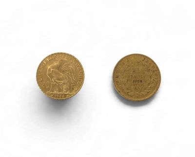 two gold coins, one of which is a sovereign and the other of which is a sovereign