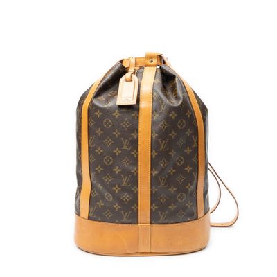 louis vuittou backpack in monogram canvas and leather