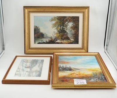 trois tableaux encadrés représentant des arbres et une rivière, dans un cadre doré
