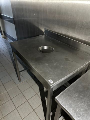 Table inox TVO à dosseret 100x70