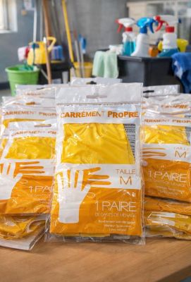Lot de 800 paire de gants, ménagées, emballé individuellemen…