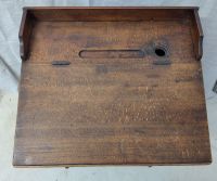 10561-29 / CH POT / Bureau d'écolier en noyer pliant ouvrant… (photo 2)