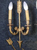 DEUX PAIRES D'APPLIQUES à deux bras de lumière en bronze cis… (photo 4)