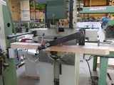 a picture of a machine shop with a lot of machines