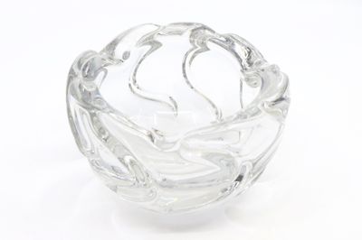 DAUM France Cendrier en cristal moulé à décor d'enroulements… - Photo 1