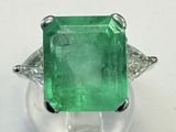 an emerald and diamond ring