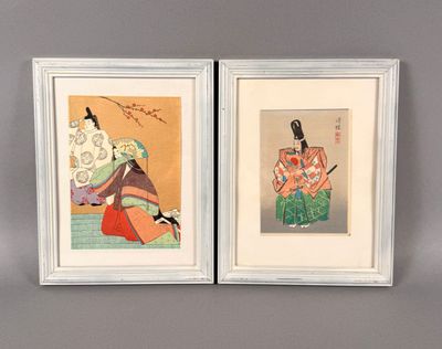 deux reproductions encadrées représentant une femme en kimono kimono kimono kimono kimono kim
