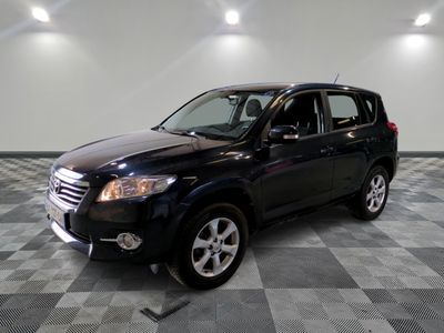 TOYOTA - RAV4 RC 150 D-4D 4WD LOUNGE - GO - Mise en service:…