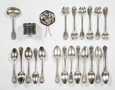 Ensemble en argent comprenant: - Photo 1