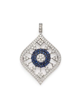 un pendentif en saphir et diamant
