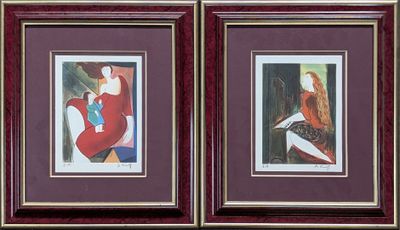 deux tableaux encadrés représentant une femme en robe rouge et une femme en robe rouge