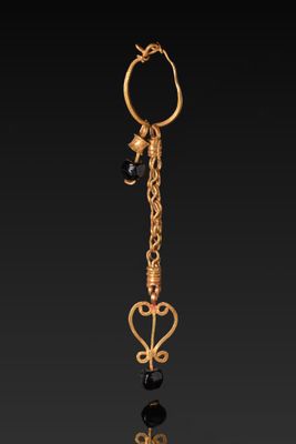 Boucle D'Oreille Romaine EN OR À Haute Teneur EN Carats Avec…