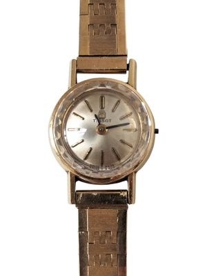 an image of a women ' s wrist watch on a white background
