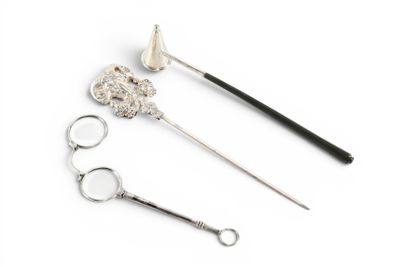 ARGENT (Lot d') comprenant : MOUCHETTE en argent 800 millièm…