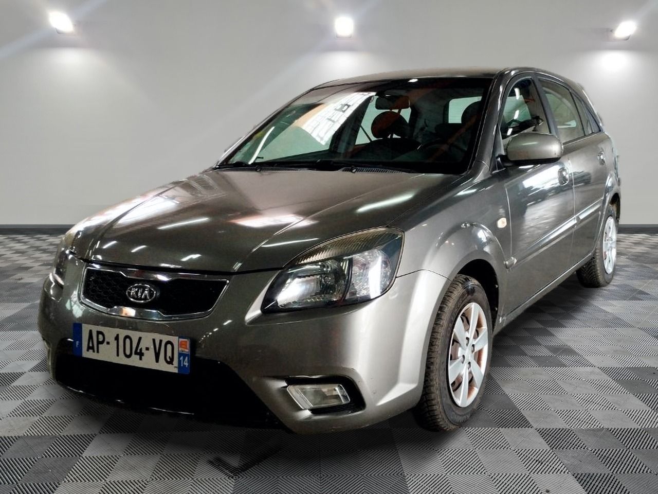 KIA - RIO 1.4L 97 MOTION - ES - Mise en service: 06/04/2010