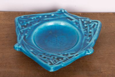 Edmund Lachenal (1855-1948) - Petit plat art nouveau triangu…