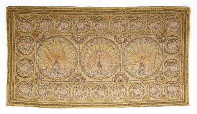 BIRMANIE - XXe Kalaga en soie brodé et appliqué de miroirs e…