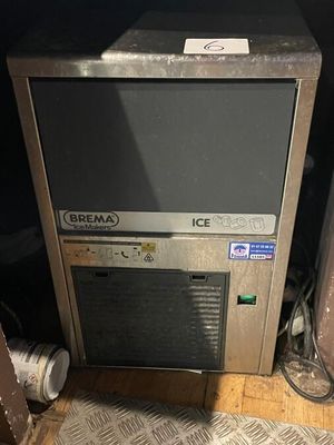 an image of a machine that is sitting on the floor