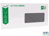 une boîte blanche dotée d'une fenêtre sur laquelle figure un logo vert
