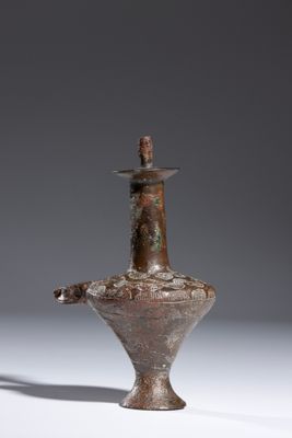 VASE KOHL Bronze H.14,5 cm; D. 6,4 cm