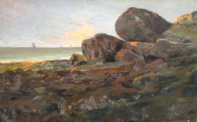 une peinture à l'huile représentant des rochers sur un rivage rocheux, avec un voilier au loin