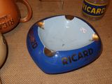 a blue dog bowl with the word picard written on it
