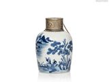 flacon à tabac chinois bleu et blanc représentant un paysage