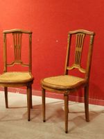 Paire de chaises à dossier ajourée. (photo 2)