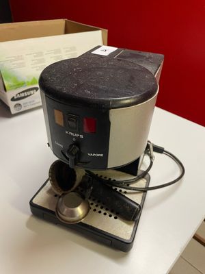 Cafetière Krups. Vendu en l'état