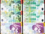 deux photos de billets de différentes couleurs sur fond noir