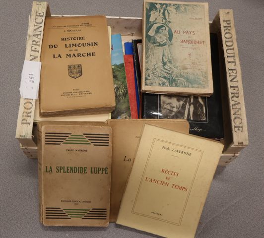 Lot de livres régionalistes : Nexon au temps de la révolution ; l...