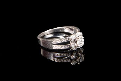 MAUBOUSSIN - Photo 1