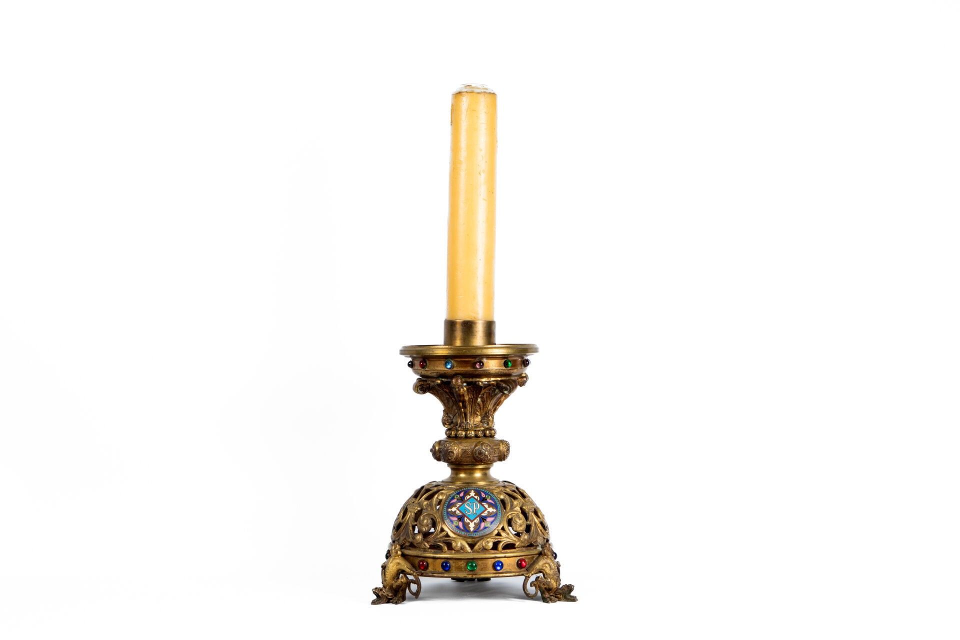 Objets d'art & Curiosités