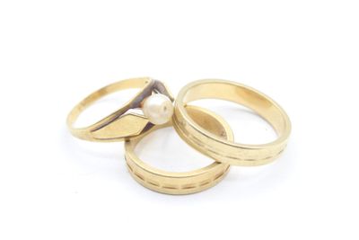 Réunion de 3 bagues en or jaune 585°°° 14k poids brut 10g LE… - Photo 1