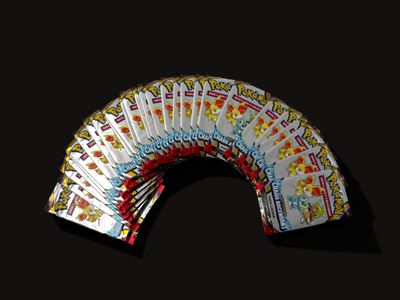 un jeu de cartes sur fond noir