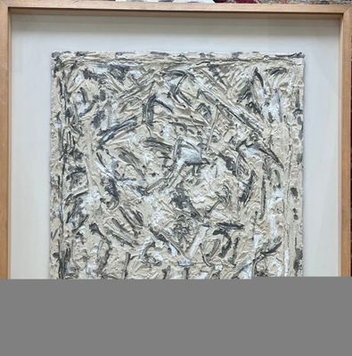 une image représentant une peinture abstraite dans un cadre en bois