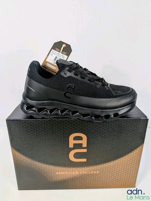 La nouvelle paire de Nike Air Max 95 est dans la boîte