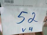 a sign that says 5 and 5 on it