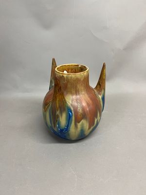 Gilbert METENIER (1876-1957). Vase en grès à glaçure jaune e…